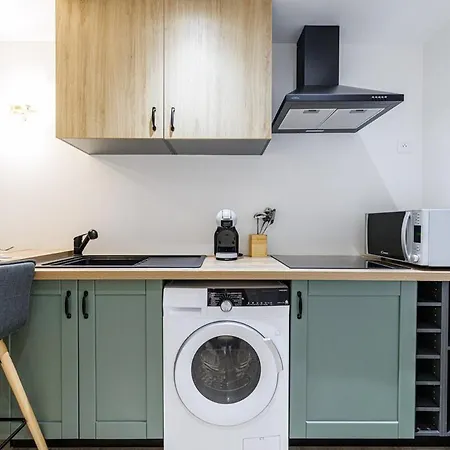 Charming 3-room Old Appartamento