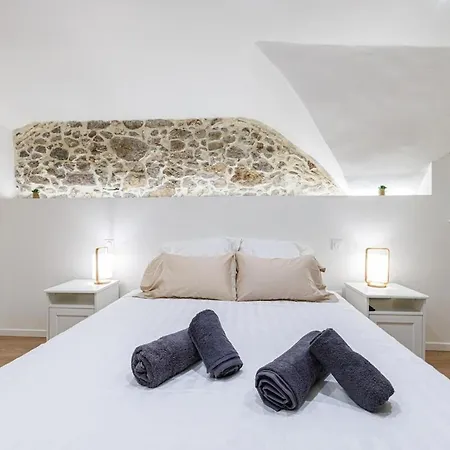 Charming 3-room Old * Αντίμπ