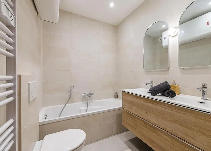 شقة Charming 3-room Old